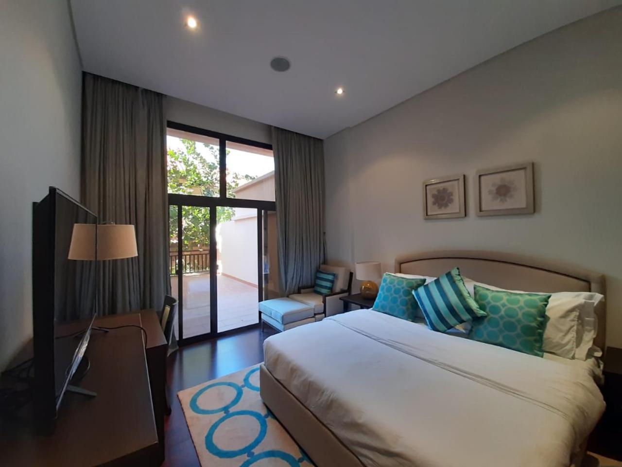 Luxe Getaways Royal Amwaj Palm Jumeirah Resort Apartment Holiday Home Dubai Exterior photo