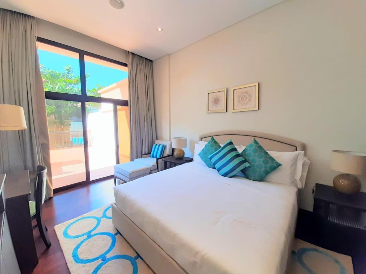 Luxe Getaways Royal Amwaj Palm Jumeirah Resort Apartment Holiday Home Dubai Exterior photo